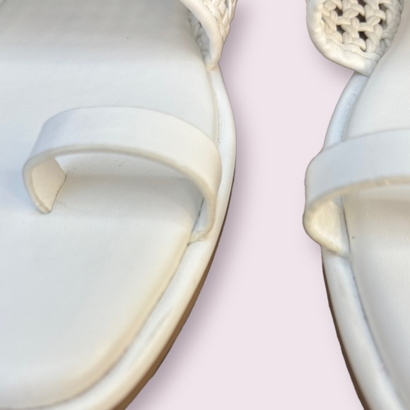Rachel Zoe Women’s 8 White Woven Flat Sandals with Toe Ring, Rachel Zoe Sandals - Picture 5 of 13